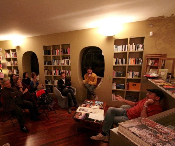 Una presentazione di Antonio Pancamo Puglia nella libreria Capalunga di Amedeo Bruccoleri